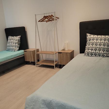 Appartement Pres De Stade De France โอแบวีลีเย ภายนอก รูปภาพ